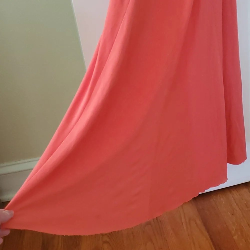 Cache dress - Picture 10 of 13